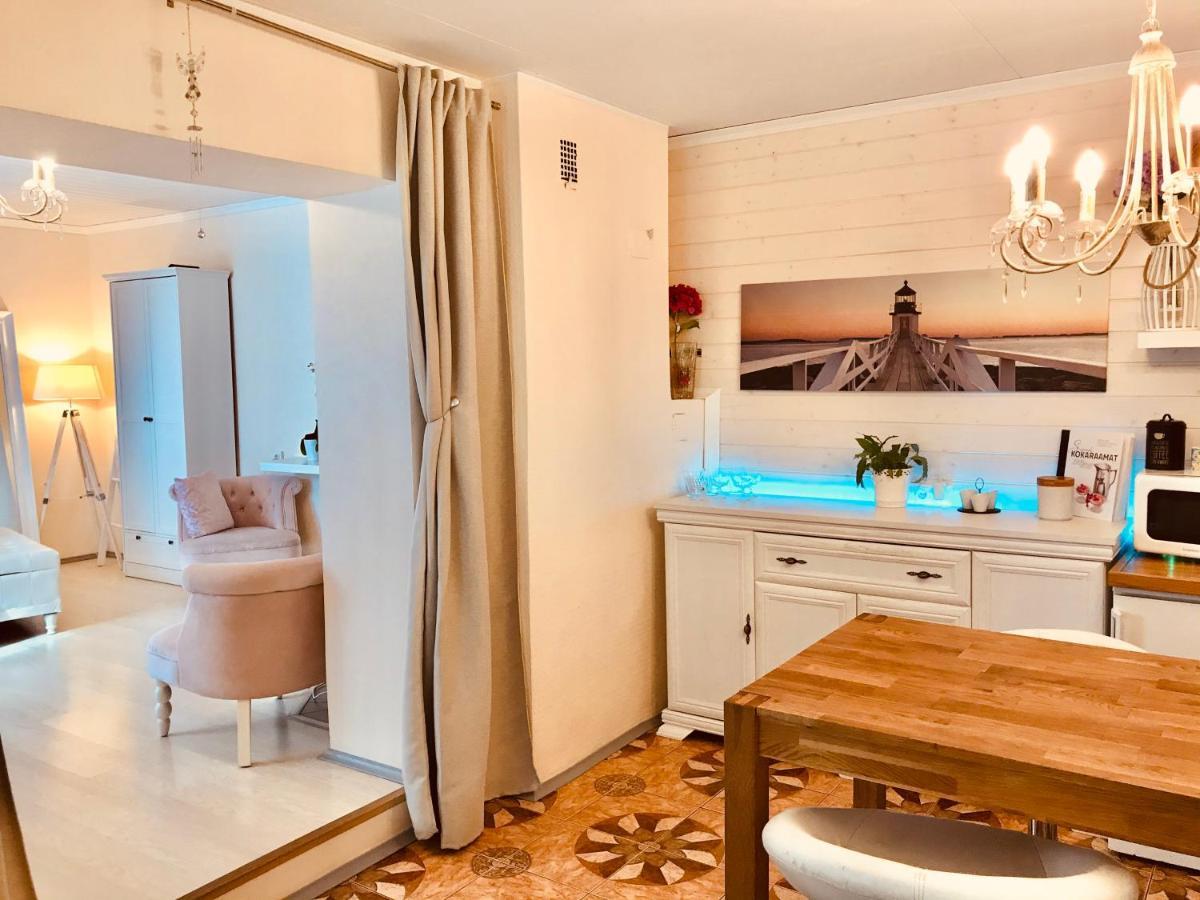 Cozy City Studio Apartment Free Parking Tallinn Exterior foto